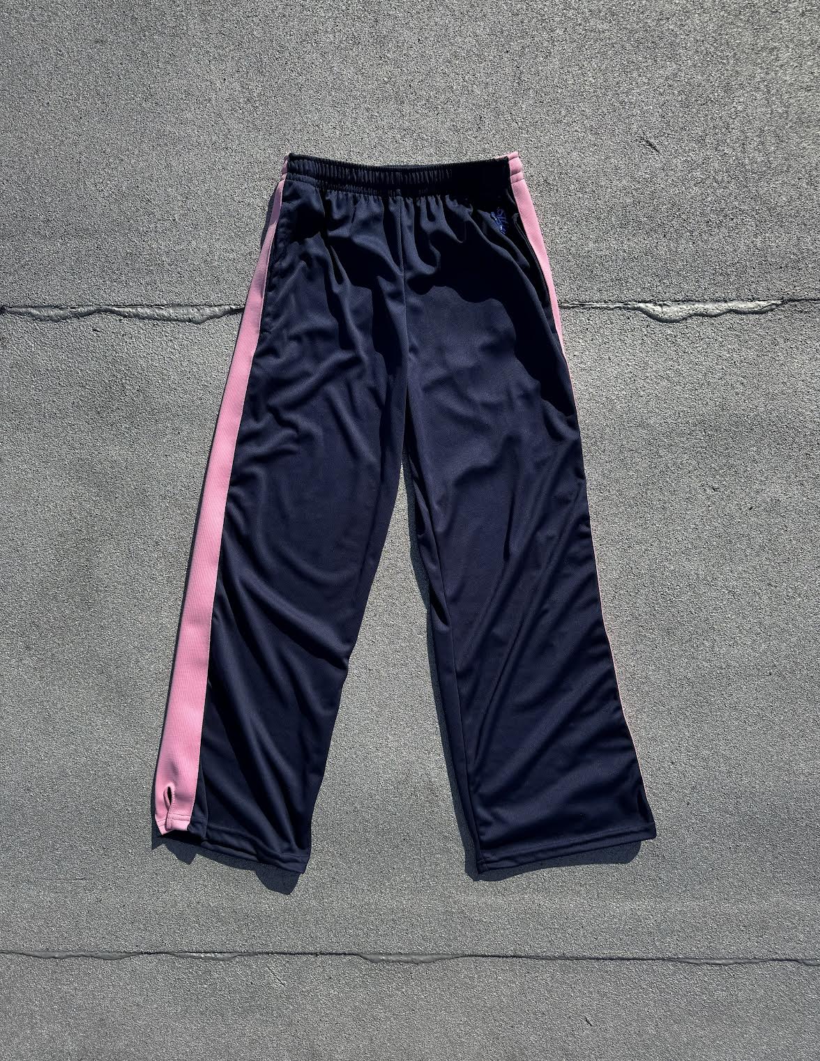 Navy LITE WEIGHT Miracle Mesh* w/ Wide Pink Knit Stripe